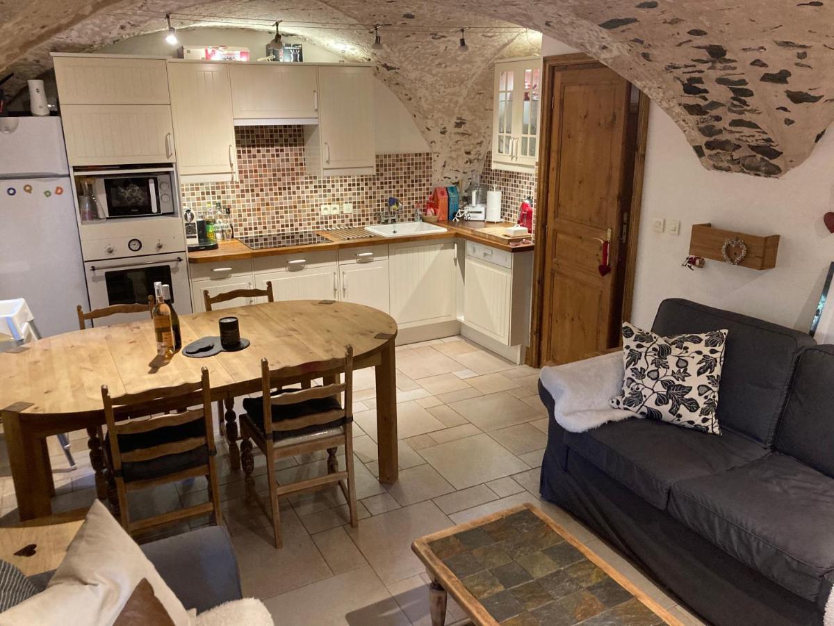 Two Bedroom Apartment La Voute, Chandon Near Meribel - Sleeps 4 Adults Or 2 Adults And 3 Children Les Allues Εξωτερικό φωτογραφία